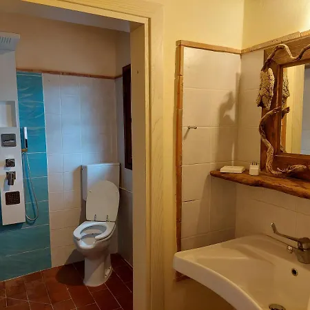 Farm stay Agriturismo Amandolo Cavo
