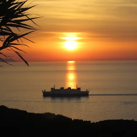 Hotel Agriturismo Amandolo Cavo