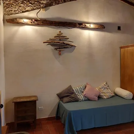 מלון Agriturismo Amandolo *